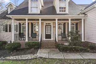 205 Townsend Dr, Clayton, NC 27527 - Photo 2