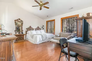 8516 Dunlee Falls Rd, Raleigh, NC 27613 - Photo 16