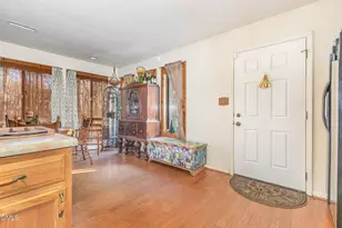 8516 Dunlee Falls Rd, Raleigh, NC 27613 - Photo 4