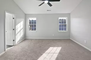 6836 Lakinsville Ln, Raleigh, NC 27610 - Photo 14