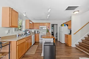 4203 Panther Creek Pkwy, Durham, NC 27704 - Photo 8