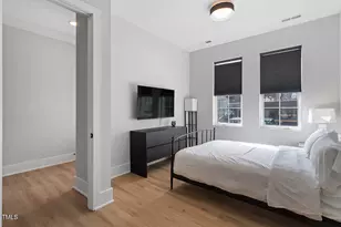 613 S West St, Raleigh, NC 27601 - Photo 8