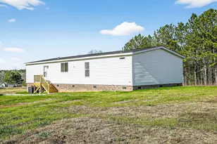 133 Sandy Plains Ln, Henderson, NC 27537 - Photo 6