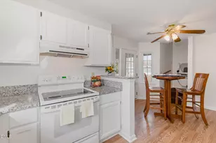 6213 River Bluff Ct, Raleigh, NC 27604 - Photo 16