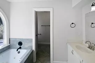 103 Lochberry Ln, Cary, NC 27518 - Photo 6