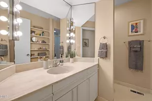 634 Kensington Dr, Chapel Hill, NC 27514 - Photo 28