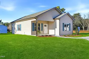 1471 Aquilla Rd, Benson, NC 27504 - Photo 2