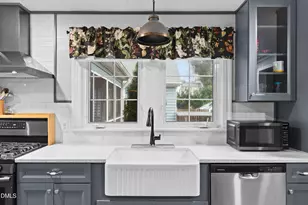 3815 Shattalon Dr, Winston-Salem, NC 27106 - Photo 10