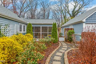 3815 Shattalon Dr, Winston-Salem, NC 27106 - Photo 28