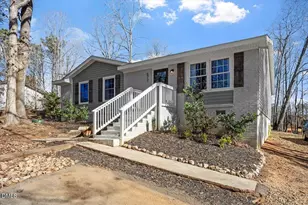 572 Park Ave, Youngsville, NC 27596 - Photo 2