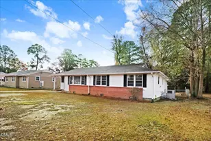 200 Banks Ave, Goldsboro, NC 27534 - Photo 32