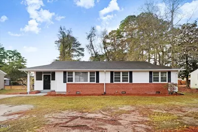 200 Banks Avenue, Goldsboro, NC 27534 - Photo 1