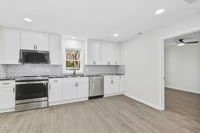 191 N Poole Street, Coats, NC 27521 - Photo 16