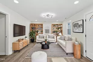 191 N Poole St, Coats, NC 27521 - Photo 6