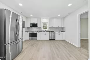 191 N Poole St, Coats, NC 27521 - Photo 14