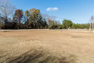 577 Corbett Rd, Clayton, NC 27520 - Photo 4