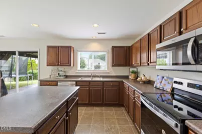 316 Edgecroft Way, Fuquay Varina, NC 27526 - Photo 14