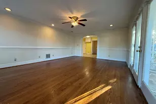 608 W Parrish Dr, Benson, NC 27504 - Photo 24