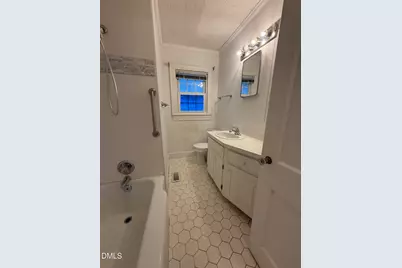 608 W Parrish Drive, Benson, NC 27504 - Photo 36