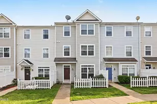 8620 Neuse Club Ln, Raleigh, NC 27616 - Photo 1