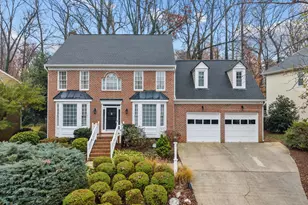 203 Piperwood Dr, Cary, NC 27518 - Photo 2