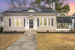 604 W Divine St, Dunn, NC 28334 - Photo 2