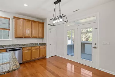 721 Hewespoint Court, Cary, NC 27519 - Photo 6