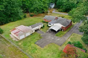 2635 Dogwood Ln, Kinston, NC 28504 - Photo 2