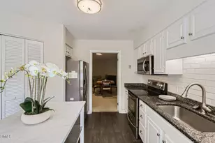 114 Mossbark Ln, Chapel Hill, NC 27514 - Photo 12