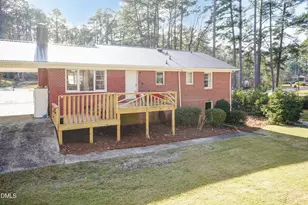 310 Park Ave, Sanford, NC 27330 - Photo 28