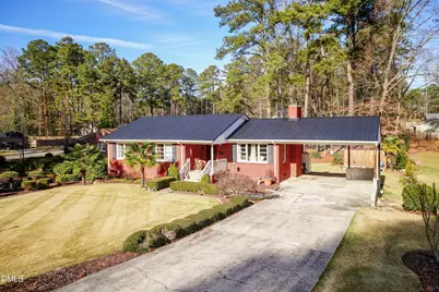 310 Park Avenue, Sanford, NC 27330 - Photo 2