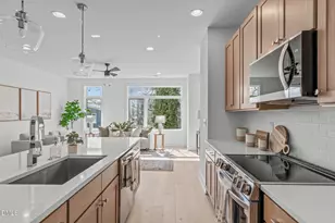 610 Rocky Knob Ct, Raleigh, NC 27601 - Photo 6