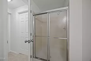 7260 Shellburne Dr, Raleigh, NC 27612 - Photo 26