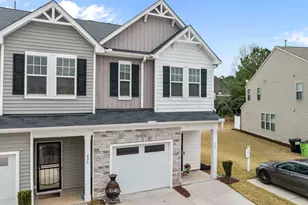 424 Leighann Ridge Ln, Rolesville, NC 27571 - Photo 2