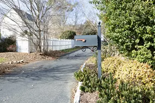 520 Highgrove Dr, Chapel Hill, NC 27516 - Photo 44