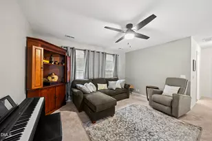 116 E Laurenbrook Ct, Cary, NC 27518 - Photo 18