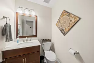 116 E Laurenbrook Ct, Cary, NC 27518 - Photo 16