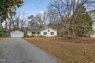 1901 Red Oak Ln, Clayton, NC 27520 - Photo 4