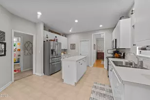 501 Sarazen Dr, Clayton, NC 27527 - Photo 12