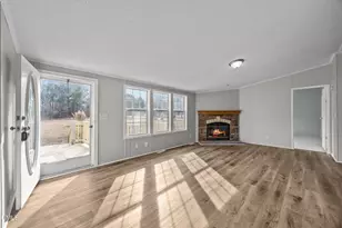 15 Dry Pond Ln, Zebulon, NC 27597 - Photo 6