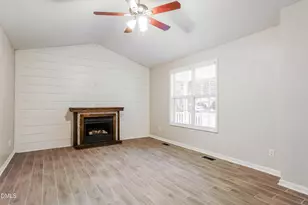 241 Sommerset Dr, Clayton, NC 27520 - Photo 2