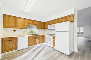 115 Gristmill Ln, Chapel Hill, NC 27514 - Photo 10