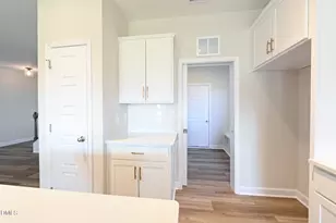 200 Hudson Vlg Dr, La Grange, NC 28551 - Photo 10