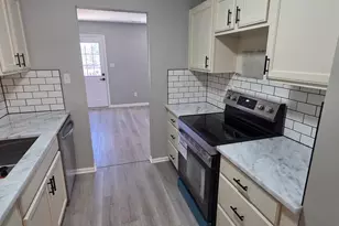 110 N Woodcrest St, Durham, NC 27703 - Photo 14