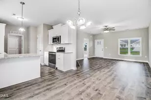 209 Dunbar Hl Dr, Fremont, NC 27830 - Photo 10
