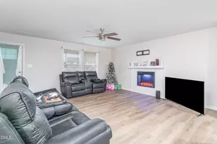 208 Tuscany Cir, Princeton, NC 27569 - Photo 10