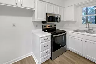 3501 Willowtree Ln, Clayton, NC 27520 - Photo 10