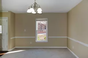 1005 Glenrose Dr, Durham, NC 27703 - Photo 6