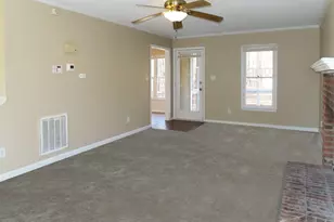 1005 Glenrose Dr, Durham, NC 27703 - Photo 4