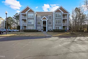 1914 Parkside Village Dr, Clayton, NC 27520 - Photo 2